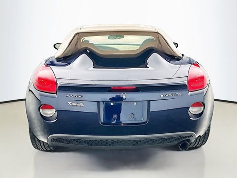 Used 2007 Pontiac Solstice Convertible w/ Premium Package RWD image 6