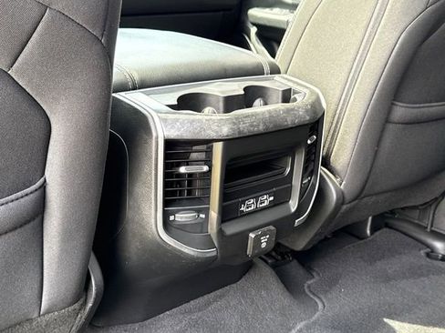 Used 2019 RAM 1500 Big Horn AWD/4WD image 28