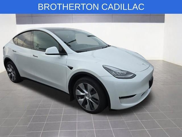 Used 2022 Tesla Model Y Long Range AWD/4WD image 3