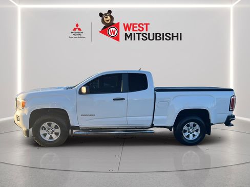 Used 2016 GMC Canyon W/T image 3