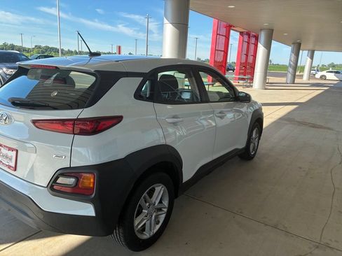 Used 2021 Hyundai Kona SE AWD/4WD image 7