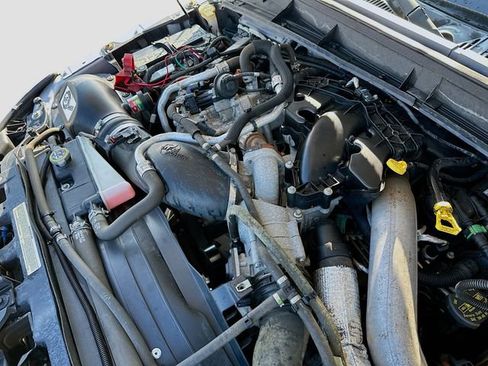 Used 2014 Ford F250 Lariat w/ Lariat Interior Package image 30