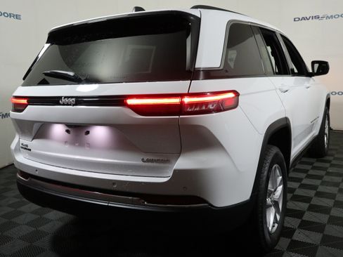 New 2026 Jeep Grand Cherokee Laredo X AWD/4WD image 6