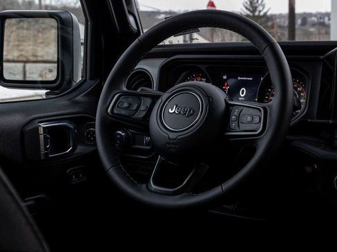 New 2026 Jeep Gladiator Sport AWD/4WD image 24