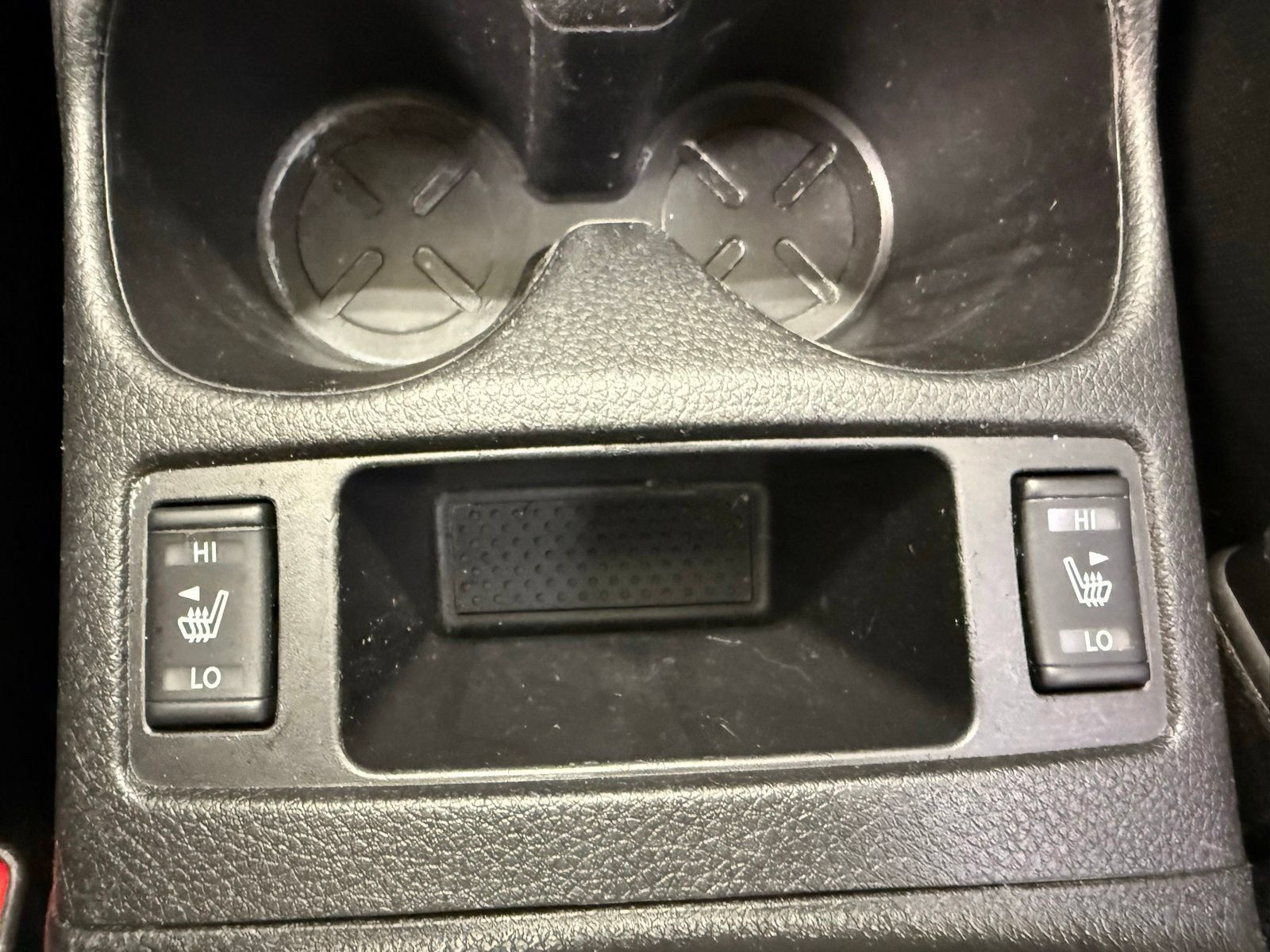 Used 2017 Nissan Rogue SV FWD image 20