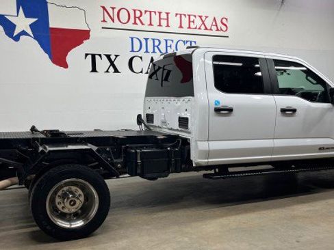 Used 2024 Ford F550 4x4 Crew Cab Super Duty image 5
