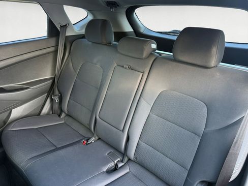 Used 2019 Hyundai Tucson SE image 14