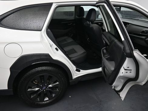 Used 2025 Subaru Outback Onyx Edition XT image 10