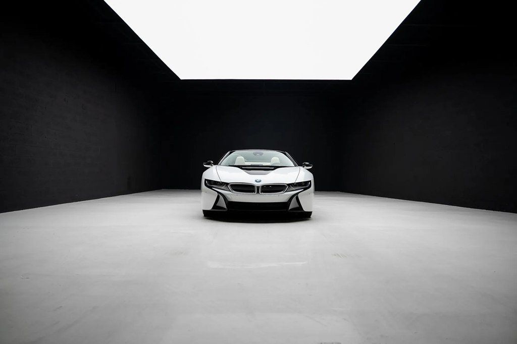 Used 2019 BMW i8 Roadster AWD/4WD image 48
