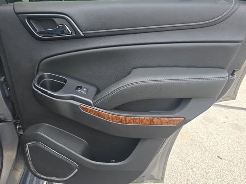 Used 2017 Chevrolet Tahoe Premier AWD/4WD image 22