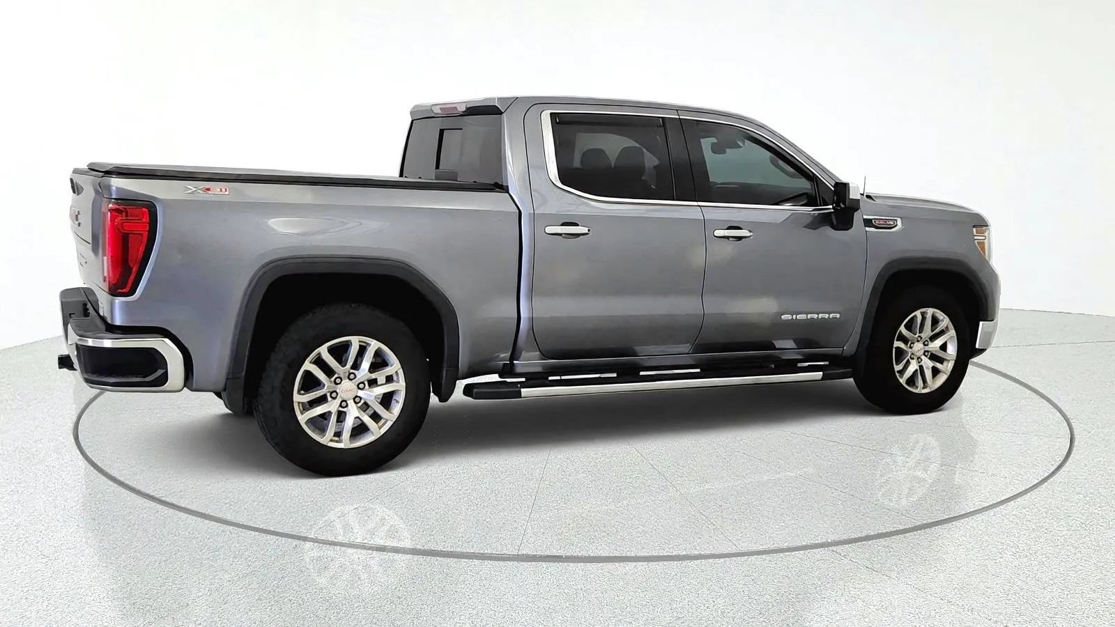 Used 2019 GMC Sierra 1500 SLT w/ SLT Premium Plus Package AWD/4WD image 9