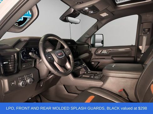 Used 2024 GMC Sierra 2500 AT4 w/ AT4 Premium Plus Package AWD/4WD image 10