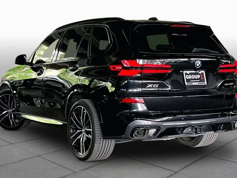 Used 2024 BMW X5 sDrive40i w/ M Sport Package RWD image 11