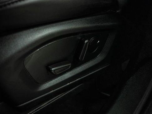 Used 2023 Ford Explorer XLT w/ Equipment Group 202A image 17