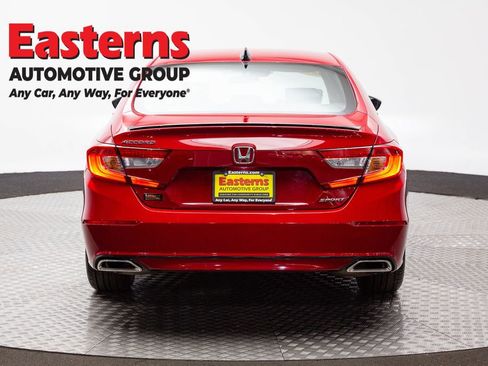 Used 2022 Honda Accord Sport image 6