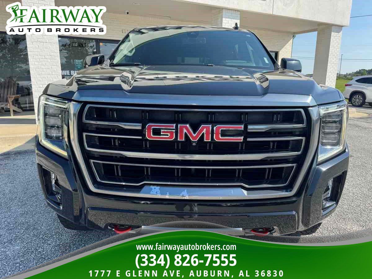 Used 2021 GMC Yukon XL AT4 w/ AT4 Premium Plus Package AWD/4WD image 3