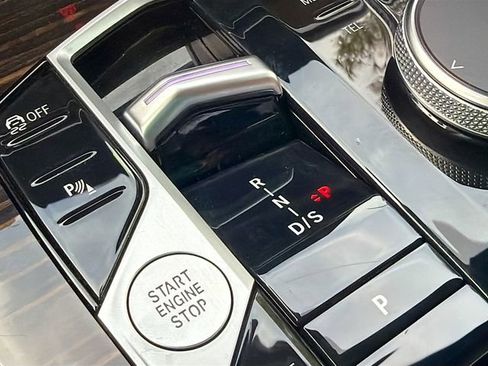 Used 2025 BMW X5 xDrive40i image 29