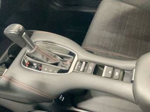 Used 2024 Honda HR-V Sport image 22