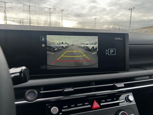 New 2025 Hyundai Santa Cruz SE image 24