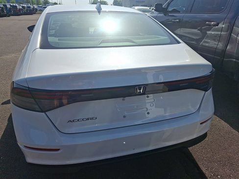 Used 2024 Honda Accord EX image 7