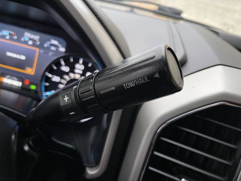 Used 2019 Ford F350 Lariat w/ Lariat Ultimate Package image 13