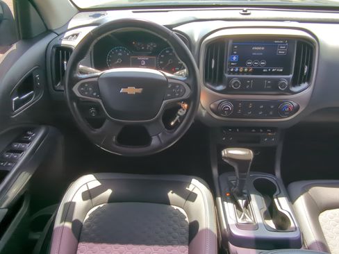 Used 2021 Chevrolet Colorado Z71 w/ Z71 Midnight Edition AWD/4WD image 14