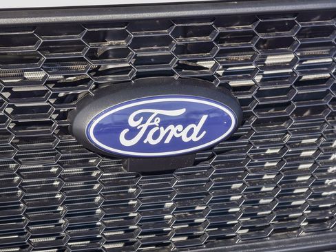 New 2026 Ford Transit 250 148 Medium Roof w/ Load Area Protection Package RWD image 11