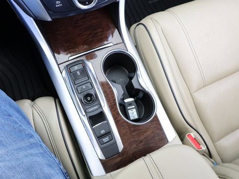 Used 2018 Acura TLX V6 w/ Technology Package FWD image 51