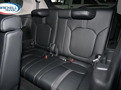 Certified 2025 Honda Pilot EX-L image 18