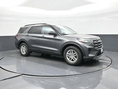 New 2026 Ford Explorer Active image 10