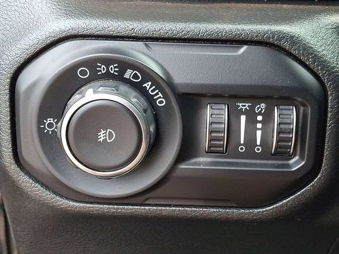 Certified 2021 Jeep Wrangler Unlimited Sport AWD/4WD image 24