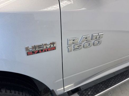 Used 2018 RAM 1500 Lone Star image 7