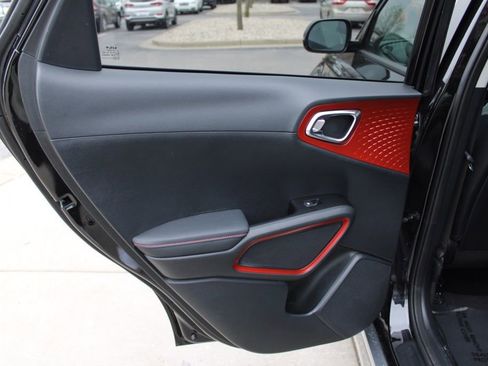 Used 2023 Kia Soul GT-Line w/ GT-Line Technology Package image 25