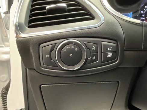 Used 2019 Ford Edge ST w/ Equipment Group 401A AWD/4WD image 31