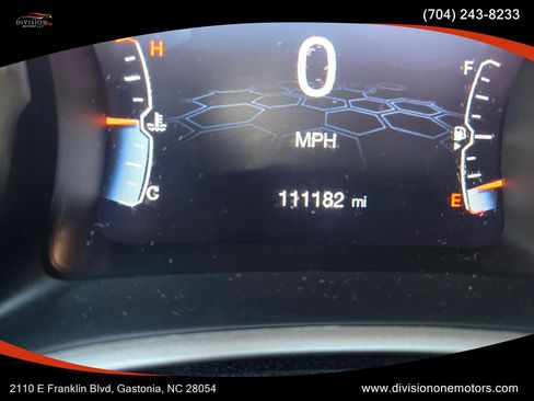 Used 2021 Jeep Compass Latitude FWD image 13