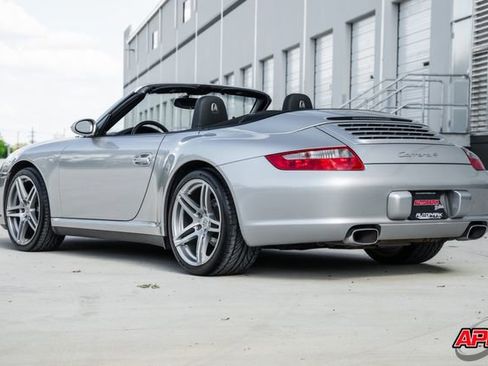 Used 2006 Porsche 911 Carrera 4 image 6