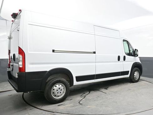 Used 2024 RAM ProMaster 2500 w/ Convenience Group FWD image 7