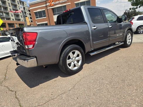 Used 2014 Nissan Titan SL w/ SL Moonroof Package RWD image 10