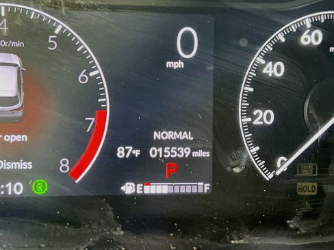 Used 2023 Honda HR-V Sport image 12