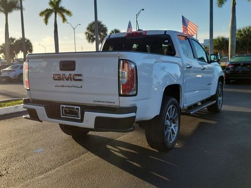 Used 2022 GMC Canyon Denali image 12