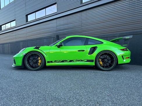Certified 2019 Porsche 911 GT3 RS image 2