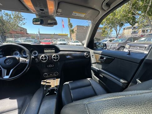 Used 2015 Mercedes-Benz GLK 350 2WD image 14