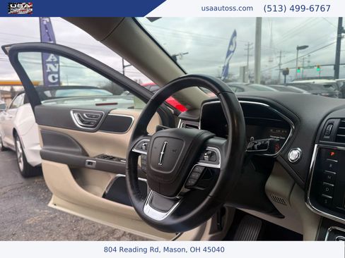 Used 2018 Lincoln Continental Select w/ Continental Climate Package image 26