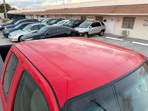 Used 2000 Ford F250 2WD SuperCab Super Duty image 9