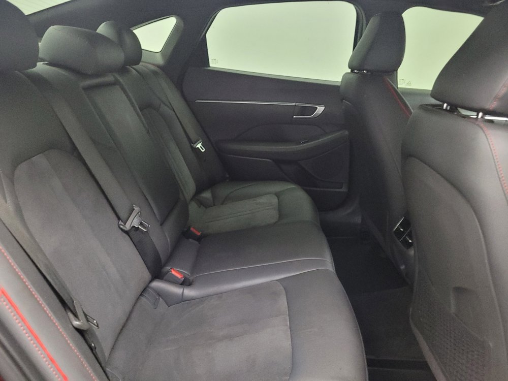 Used 2022 Hyundai Sonata SEL Plus w/ Preferred Accessory Package FWD image 19