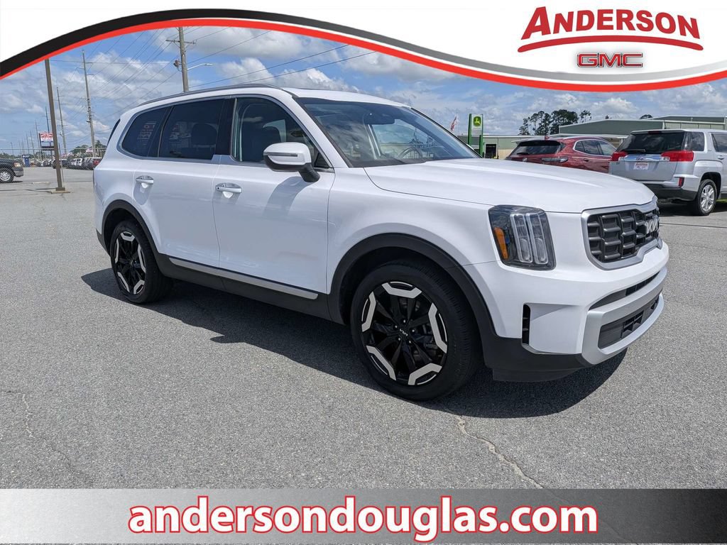 Used 2025 Kia Telluride S AWD/4WD image 1