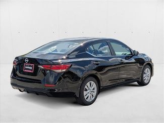 Used 2025 Nissan Sentra S video 2