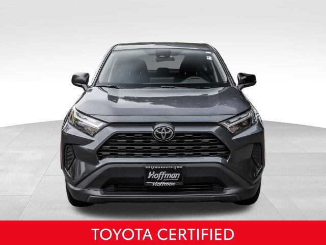 Used 2023 Toyota RAV4 LE AWD/4WD image 4