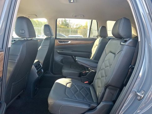 New 2026 Volkswagen Atlas SE AWD/4WD image 6