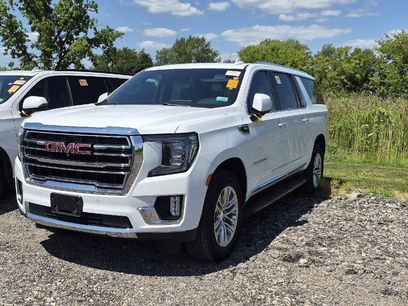 Used 2024 GMC Yukon XL SLT w/ SLT Luxury Package